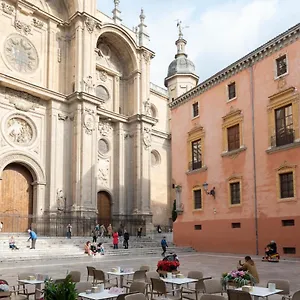 san-jeronimo-17-suites.es-andalucia.com/