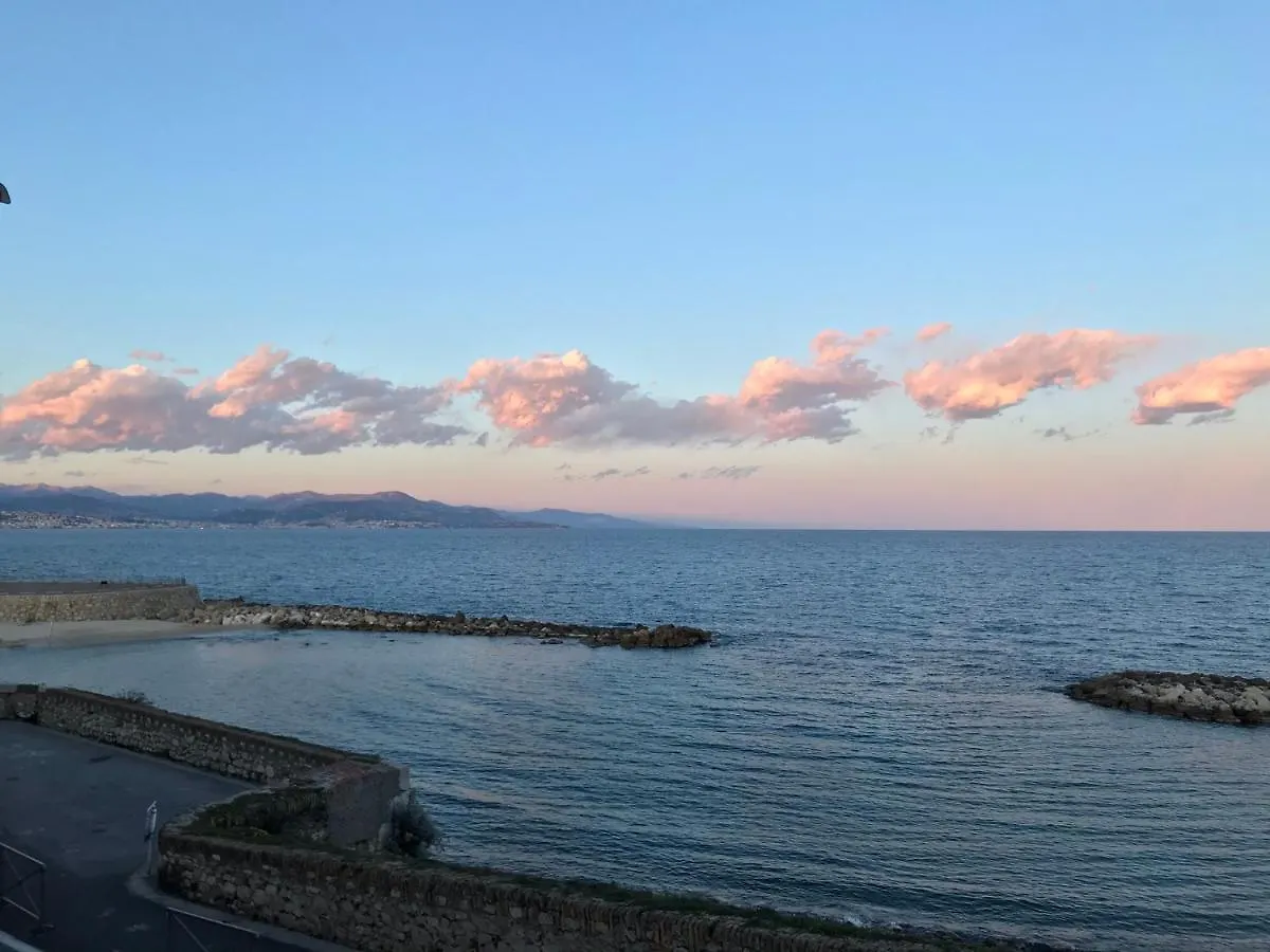 Amazing Renovated Flat Sea Front Old Town Antibes Apartment France
